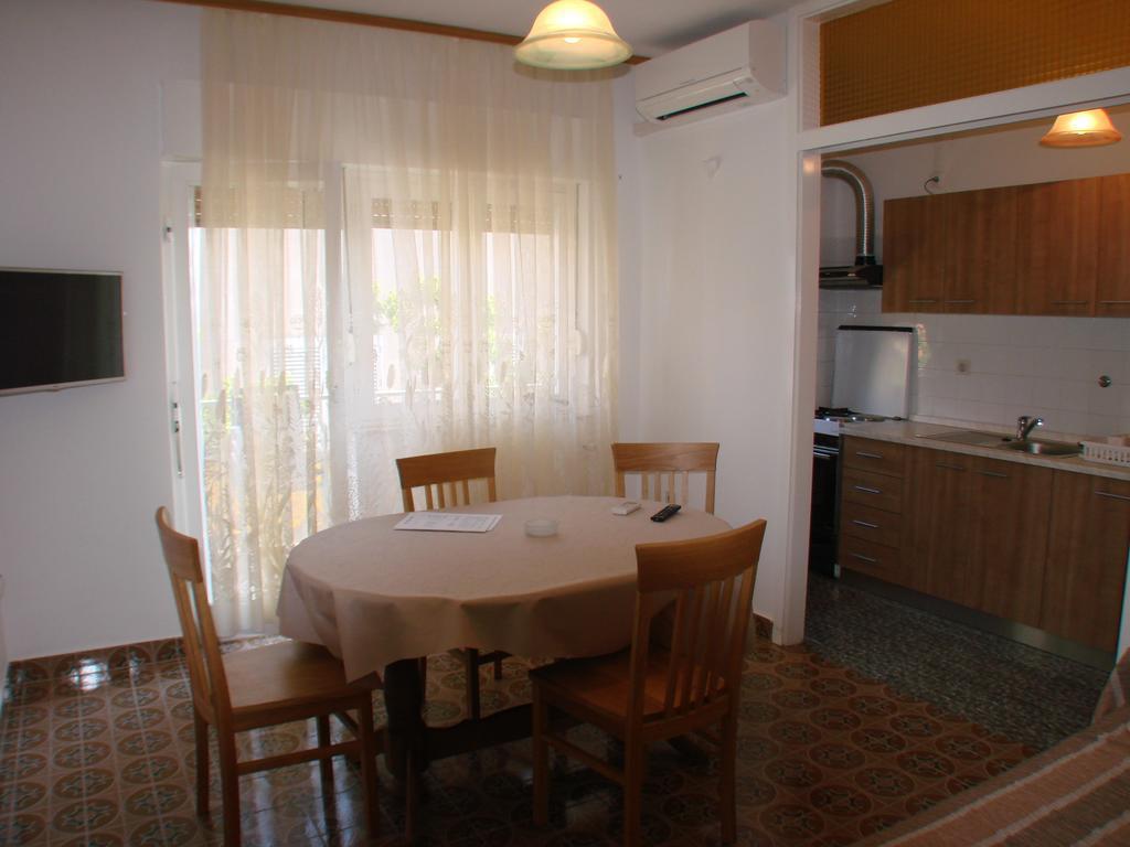 Apartment Matija Τρογκίρ Δωμάτιο φωτογραφία